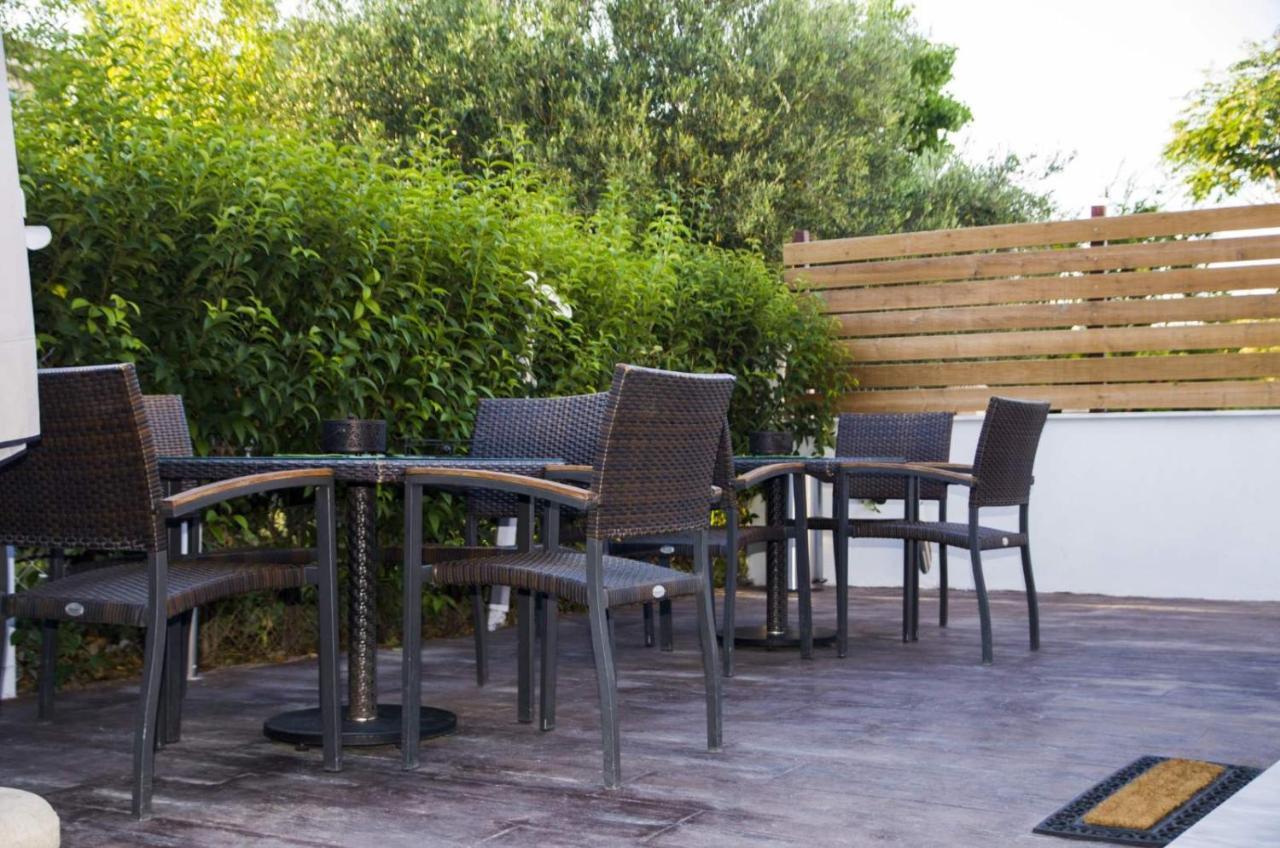 Villa Athina 1St Floor Nea Kallikrateia Экстерьер фото